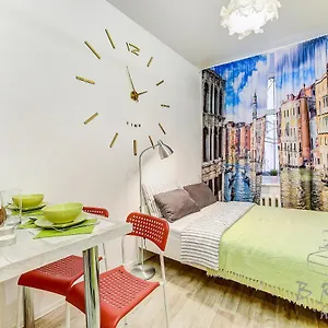 Home4day Central Apart Rubinstein Street Санкт-Петербург